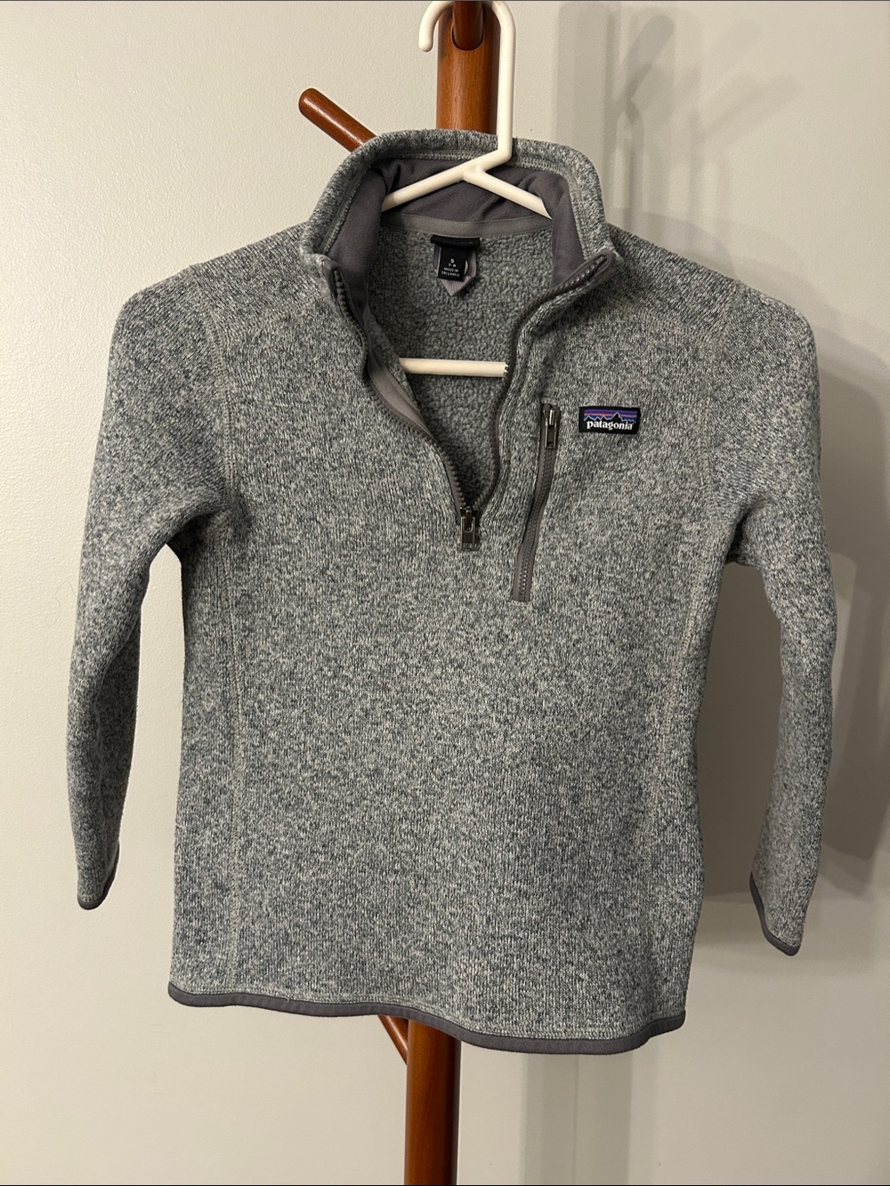 Patagonia boy's Heather Gray Half-Zip Sweater